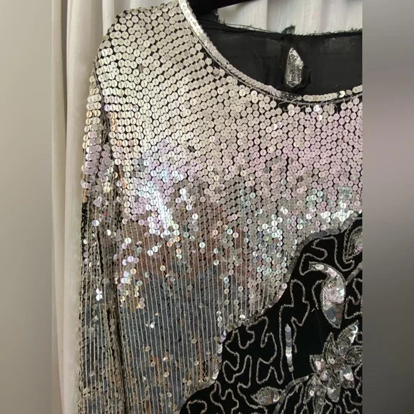 Jean for Joseph Le Bon 100% Silk Sequined Silver & Black Long Sleeve Top Medium - Picture 2 of 9